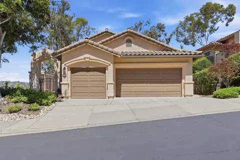 Exterior - 804 Calle Montera, Escondido, CA 92025 photo 2 of 15