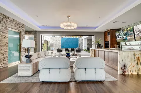Living - 6389 Castejon, La Jolla, CA 92037 photo 1 of 7