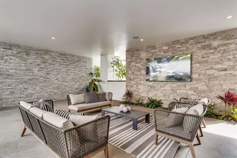 Living - 6389 Castejon, La Jolla, CA 92037 photo 7 of 7