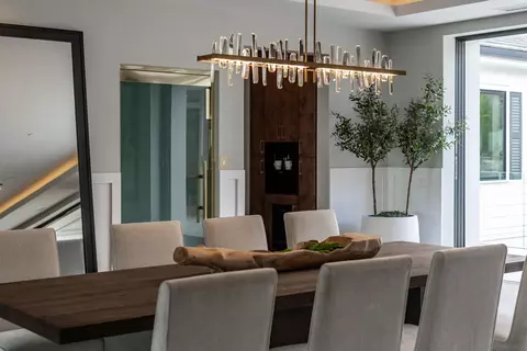 Dining - 6389 Castejon, La Jolla, CA 92037 photo 5 of 5