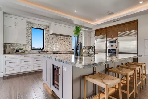 Kitchen - 6389 Castejon, La Jolla, CA 92037 photo 3 of 10