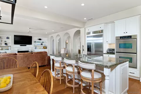 Kitchen - 7598 Circulo Sequoia, Carlsbad, CA 92009 photo 1 of 4