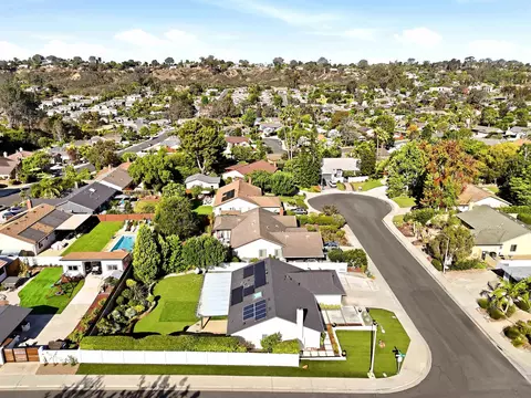 View/Area - 1651 Mapleleaf, Encinitas, CA 92024 photo 2 of 6