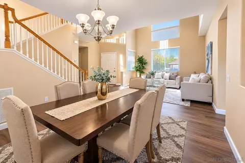Dining - 609 Paseo Rio, Vista, CA 92081 photo 2 of 2