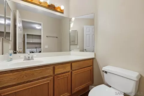 Bath - 609 Paseo Rio, Vista, CA 92081 photo 1 of 2