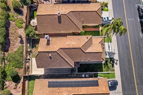 View/Area - 609 Paseo Rio, Vista, CA 92081 photo 1 of 5