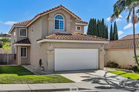 Exterior - 609 Paseo Rio, Vista, CA 92081 photo 2 of 5