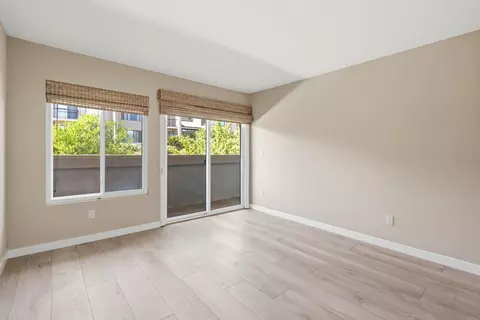 Living - 6547 Caminito Catalan, La Jolla, CA 92037 photo 5 of 5