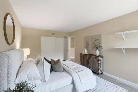 Bedroom - 6547 Caminito Catalan, La Jolla, CA 92037 photo 7 of 8