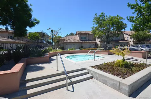 Exterior - 970 Somerset Ct UNIT C, Chula Vista, CA 91915 photo 7 of 7