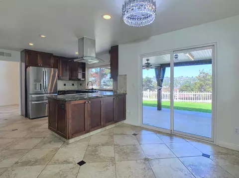 Kitchen - 2912 Shady Pine St, Spring Valley, CA 91978 photo 3 of 6