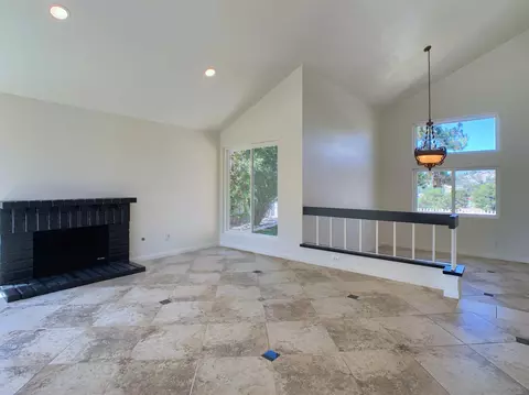 Living - 2912 Shady Pine St, Spring Valley, CA 91978 photo 1 of 8