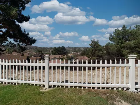 Exterior - 2912 Shady Pine St, Spring Valley, CA 91978 photo 13 of 21