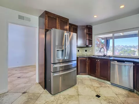Kitchen - 2912 Shady Pine St, Spring Valley, CA 91978 photo 2 of 6