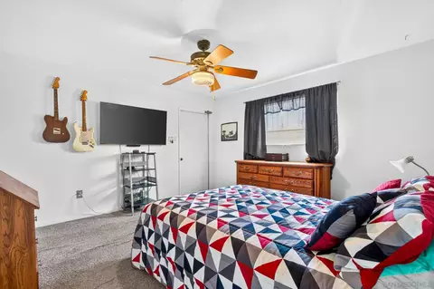 Bedroom - 13810 Tobiasson Rd, Poway, CA 92064 photo 1 of 4