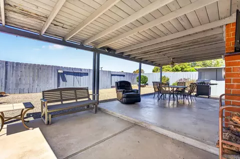 Exterior - 13810 Tobiasson Rd, Poway, CA 92064 photo 3 of 6