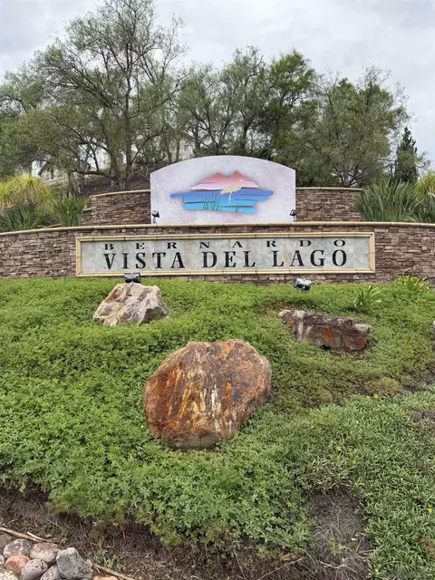 18577 Caminito Pasadero #422, San Diego, CA 92128