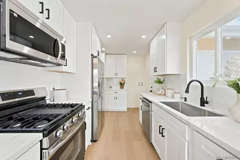 Kitchen - 3746 Gail Dr, Oceanside, CA 92056 photo 2 of 4