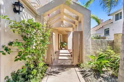 Exterior - 69 Spinnaker Way, Coronado, CA 92118 photo 5 of 7