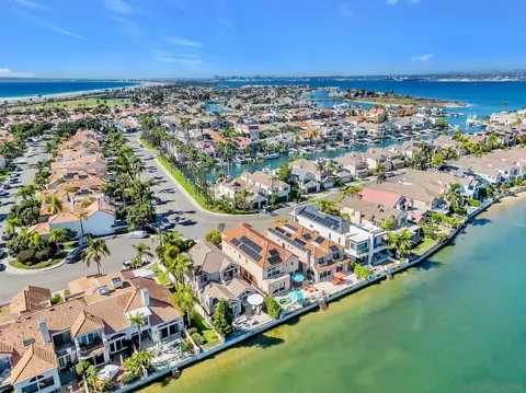 View/Area - 69 Spinnaker Way, Coronado, CA 92118 photo 5 of 7