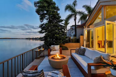 Exterior - 69 Spinnaker Way, Coronado, CA 92118 photo 7 of 7