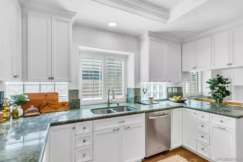 Kitchen - 69 Spinnaker Way, Coronado, CA 92118 photo 2 of 3