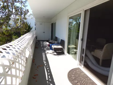 Exterior - 2368 Torrey Pines Rd #66, La Jolla, CA 92037 photo 5 of 11