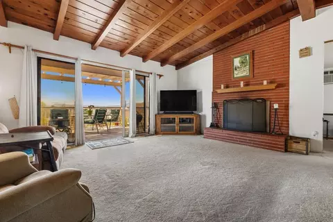 Living - 11355 Eucalyptus Hls, Lakeside, CA 92040 photo 2 of 4