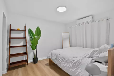 Bedroom - 4992-4994 Comanche Dr, La Mesa, CA 91942 photo 1 of 3