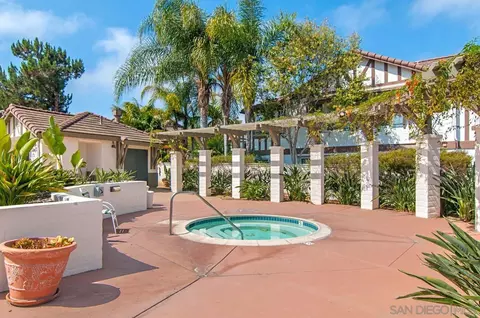 Exterior - 382 Carmel Creeper Pl, Encinitas, CA 92024 photo 10 of 11