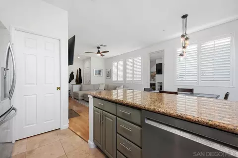 Kitchen - 382 Carmel Creeper Pl, Encinitas, CA 92024 photo 7 of 7