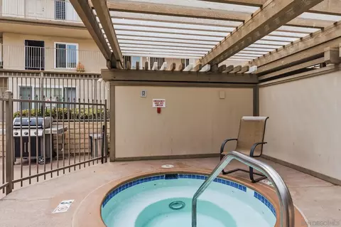 Exterior - 13754 Mango Dr #103, Del Mar, CA 92014 photo 2 of 5