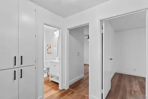 Entry Way - 13754 Mango Dr #103, Del Mar, CA 92014 photo 3 of 3