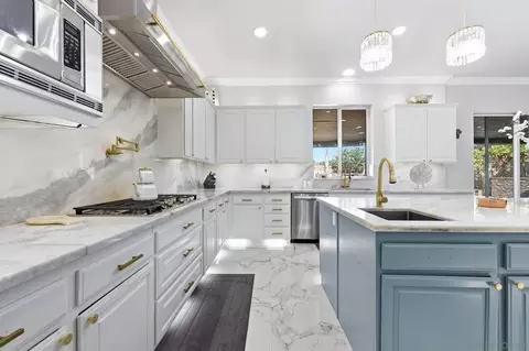 Kitchen - 3520 Cockatoo Ct, Oceanside, CA 92057 photo 4 of 4
