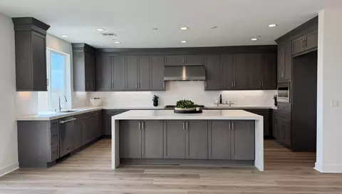 Kitchen - 7795 La Mesa Summit Dr, La Mesa, CA 91941 photo 1 of 7