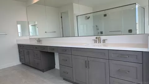 Bath - 7795 La Mesa Summit Dr, La Mesa, CA 91941 photo 1 of 4
