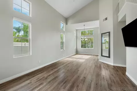 Living - 2201 Orange Grove Pl, Escondido, CA 92027 photo 10 of 10