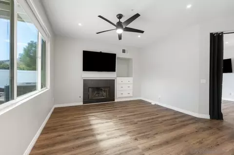 Living - 2201 Orange Grove Pl, Escondido, CA 92027 photo 6 of 10