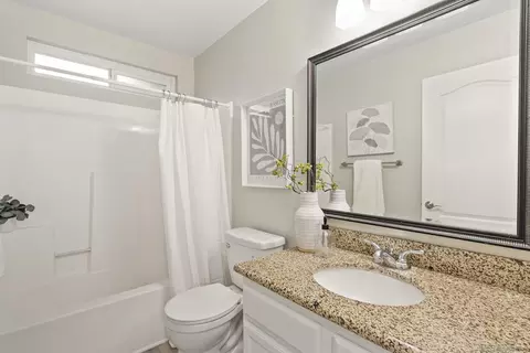 Bath - 522 Calle Montecito #114, Oceanside, CA 92057 photo 2 of 2