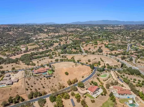 4034 Bridlewood #101, Fallbrook, CA 92028 photo 6