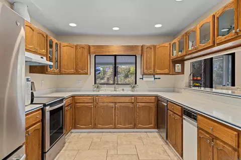 Kitchen - 23746 Barona Mesa, Ramona, CA 92065 photo 2 of 6