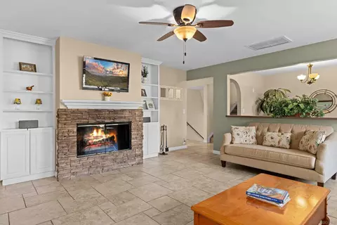 Living - 23746 Barona Mesa, Ramona, CA 92065 photo 2 of 6