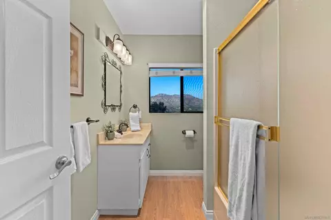 Bath - 23746 Barona Mesa, Ramona, CA 92065 photo 2 of 6