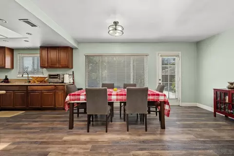 Dining - 1431 Kurtz St, Oceanside, CA 92054 photo 1 of 2