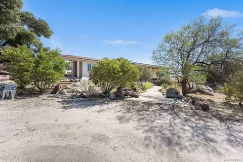 Exterior - 39506 S Clement St, Boulevard, CA 91905 photo 1 of 10