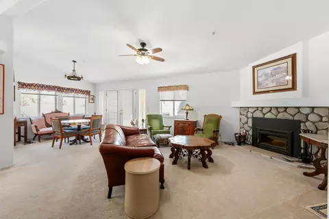 Living - 39506 S Clement St, Boulevard, CA 91905 photo 3 of 4