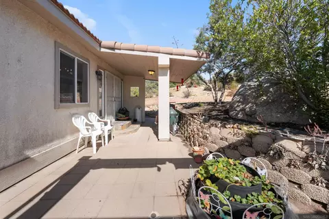 Exterior - 39506 S Clement St, Boulevard, CA 91905 photo 7 of 10