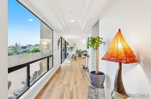 Entry Way - 9634 Eucalyptus St, Spring Valley, CA 91977 photo 2 of 5