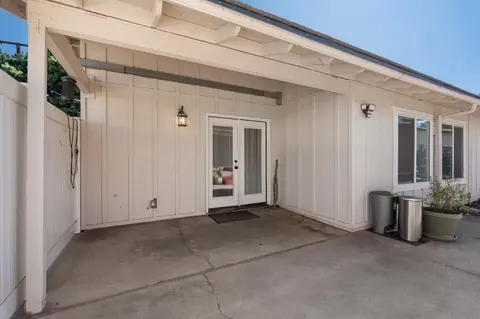 Exterior - 1242 Hillcrest Ln, Fallbrook, CA 92028 photo 1 of 19