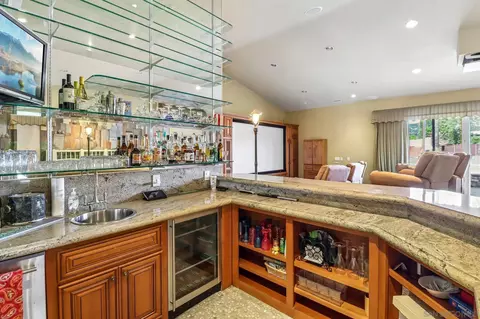 Kitchen - 9086 Hunter Pass, Alpine, CA 91901 photo 6 of 6